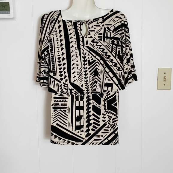 Iman Top With Cape Overlay - Picture 2 of 7